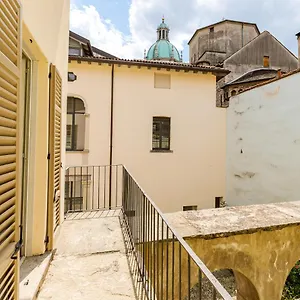 Apartment Palazzo Odescalchi, Como